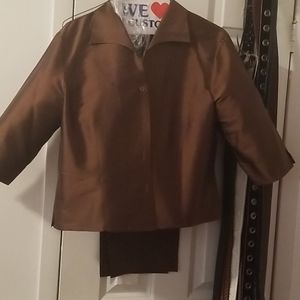 Ladies 100 percent silk pants suit